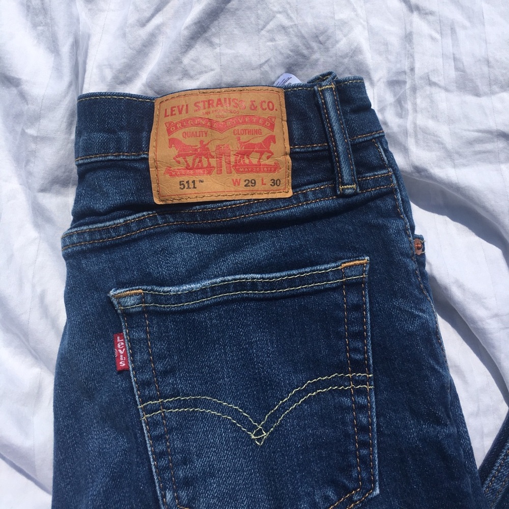 Levi’s 511s - Picture 2 of 4